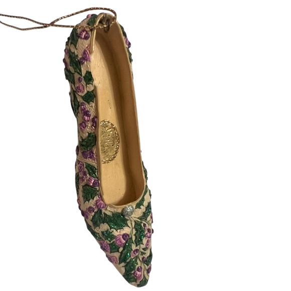 Metropolitan Museum of Art Holly with Purple Floral  Ornament - Picture 2 of 3